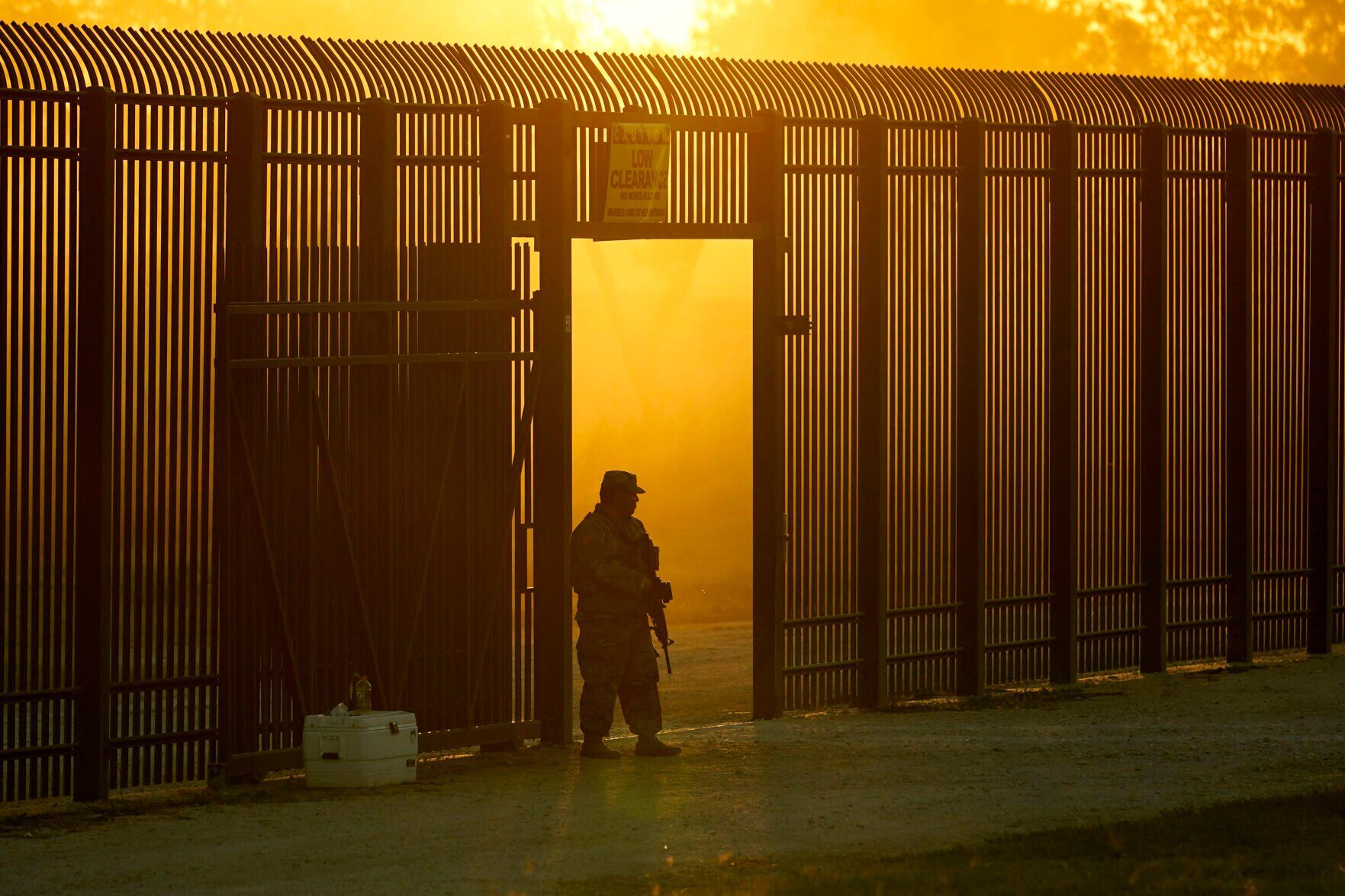 1.78 million border crossings in the Southwest